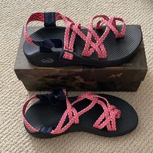 NEW Chaco Women’s ZX2 Classic Fusion Rose Pink Sandals Shoes Size 8 RARE NIB